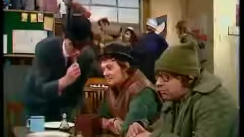 The Dustbinmen, S02, E01