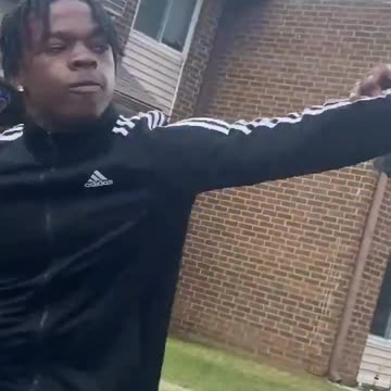 Tyrone Be Jackin' Yo SHEEEIT!