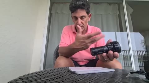 unboxing torcia sofirn if1 30 12000 lumen_part9