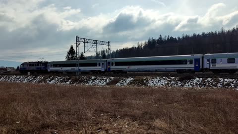 Pociągi Intercity w Jeleniej Górze