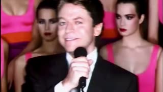 Simply Irresistible - Robert Palmer - Music Video