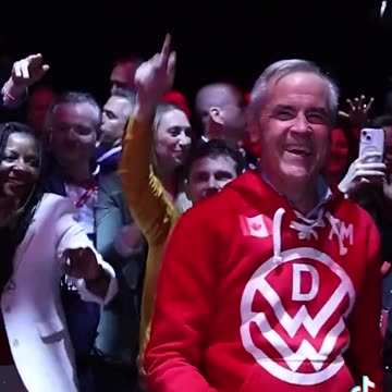 Carnage Carney & supporters acting like dork’s!