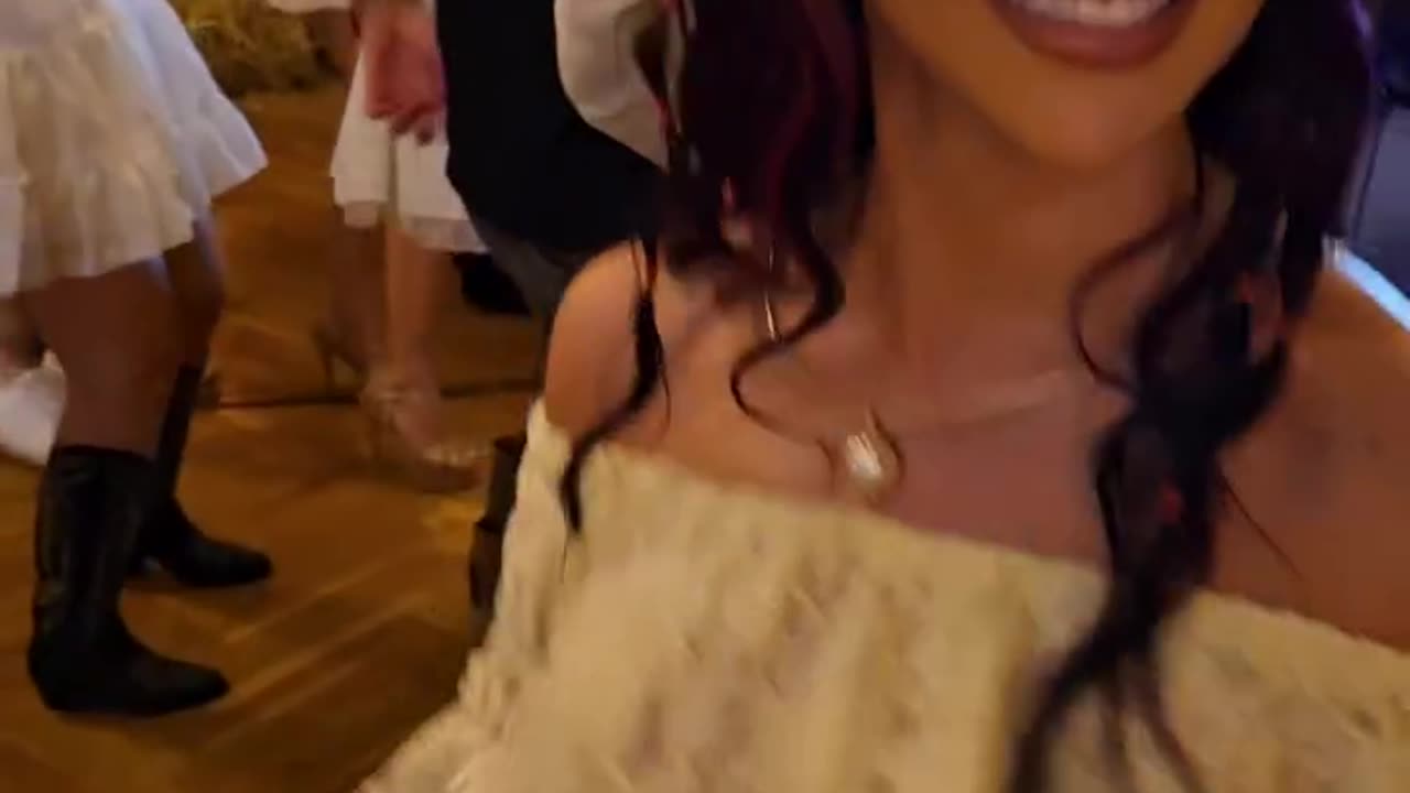 Loredana bën bashkë Eglin dhe Xhenetën, ky është dallimi mes tyre