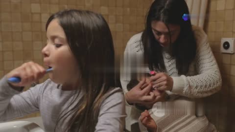 The Hand in the Mirror
