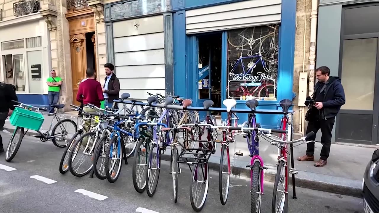 Woman escapes kidnapping in Paris as gangs target crypto wealth