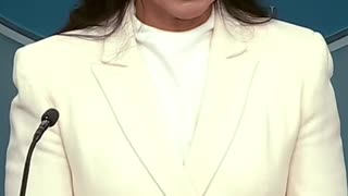 Tulsi Gabbard Slams Obama and his intel chiefs for weaponizing the Steele dossier against Trump!