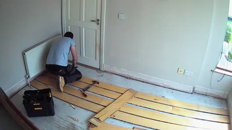 Time to prepare for new laminate flooring installation.