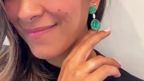 Find Luxury Earrings Crafted to Match Your Unique Look