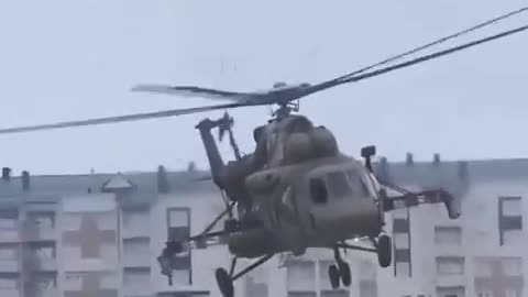 Bad timing, anyway landing succeed...😅🤣🤣