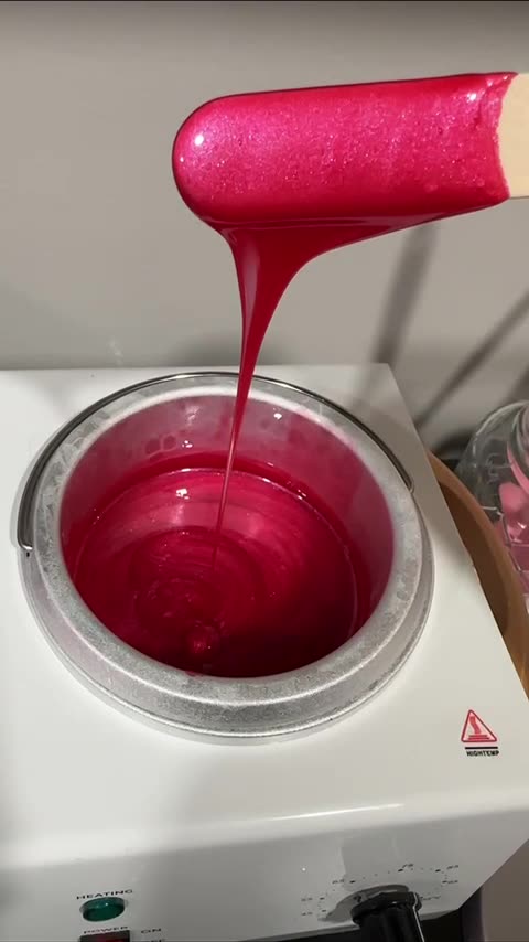 Illinois Wax Studio Melts Sexy Smooth Cherry Desire Scented Hard Wax | @The_bare_studio