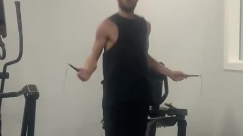 round 2 of 10 from hiit workout #1 ✝️