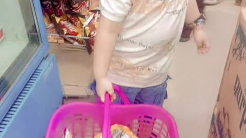 Shopping With Fahham