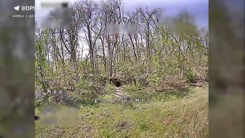 💥 In the Kharkiv region, border guards-UAV operators destroyed enemy transport