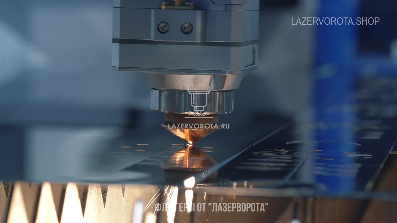 Металлические флюгеры — изящное украшение и практичный ориентир на крыше. Флюгеры любой формы!