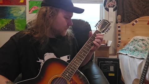 Satin, Lace & Sadness: Stonket’s IRL Heartbreak Jam 💔🎻