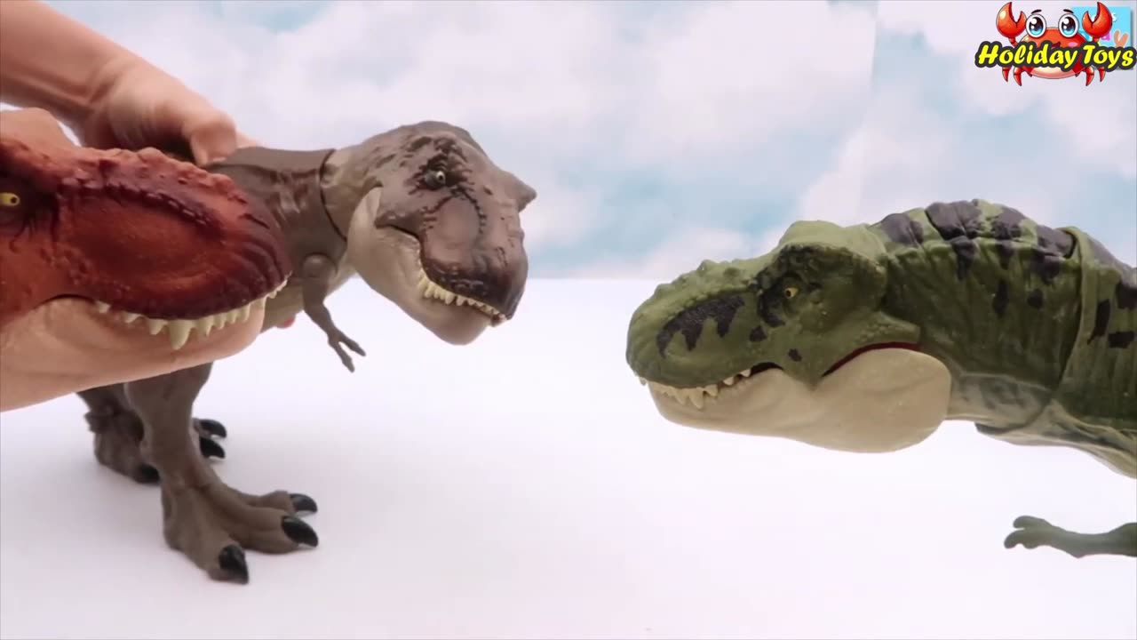 Large Dino Head Holds Brontosaurus Bones and Tail