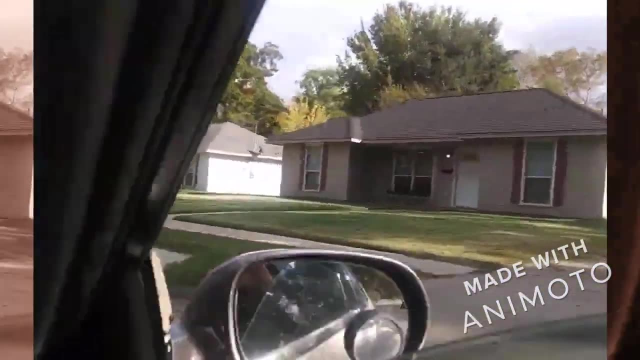 DRIVING AROUND PARIS, TEXAS SLOW MOTION CLOSE-UPS