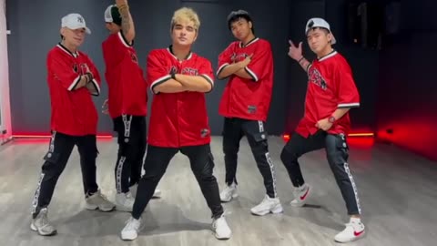 BUMBLE BEE (Tiktok Viral)