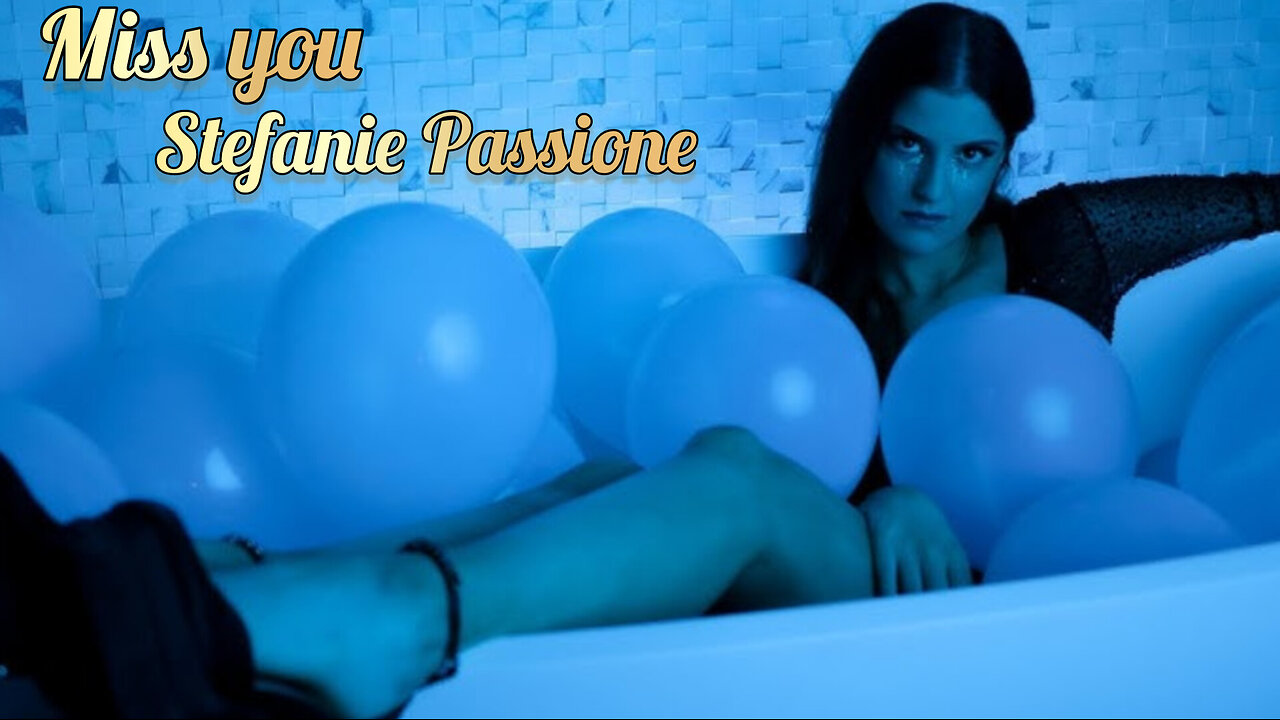 Stefanie Passione - Miss you (Official Visualiser)