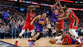 Analysis: Suns win despite sloppy play and mistakes