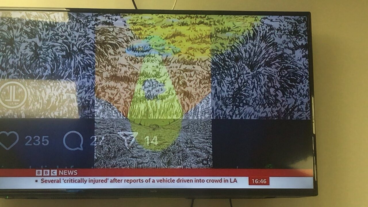BbC news :UFO art