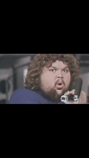 Jayroo - 🎶🎶He's a maniac🎶🎶 .@JDVance CREDIT： @NostromoCore