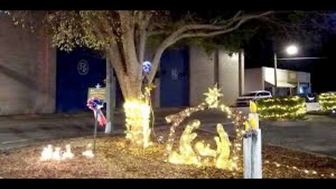 South Carolina Volunteer Defies Mayor, Keeps Nativity Scene on Public Property