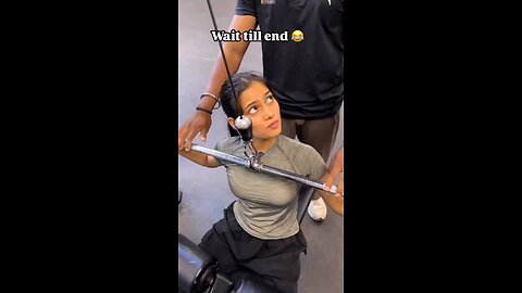"Gym Fail: When Fitness Meets Fumble 😂"