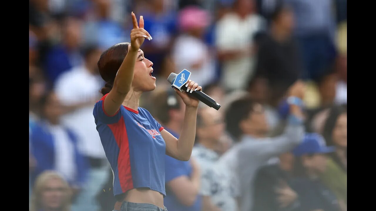 Singer Stuns Dodger Stadium by Defying Team Orders to Perform Spanish National Anthem