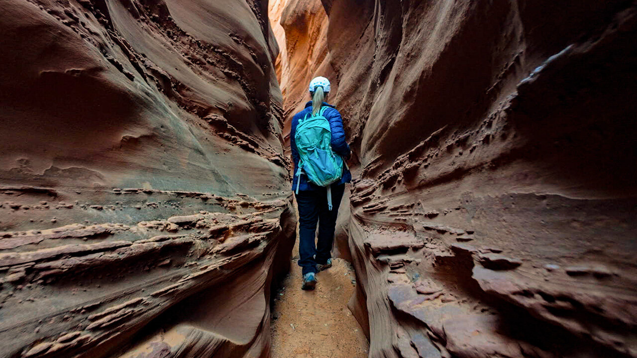 Spooky Gulch & Peek A Boo Slot Canyons