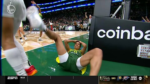 👀 FLAGRANT, DiJonai Carrington ANOTHER reckless windup, Skylar Diggins SLAMS HEAD into stanchion!