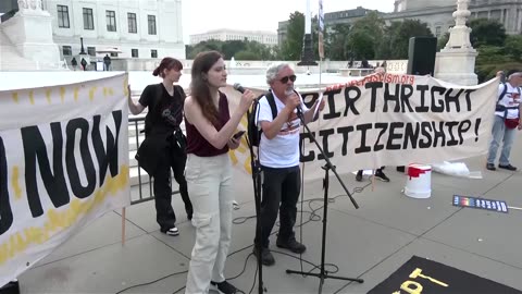Supreme Court divided on Trump's bid to restrict birthright citizenship