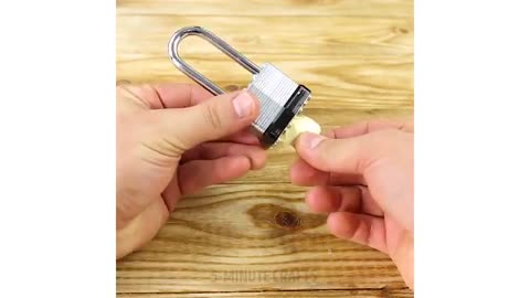 10 HACKS TO OPEN ANYTHING THE RIGHT WAY