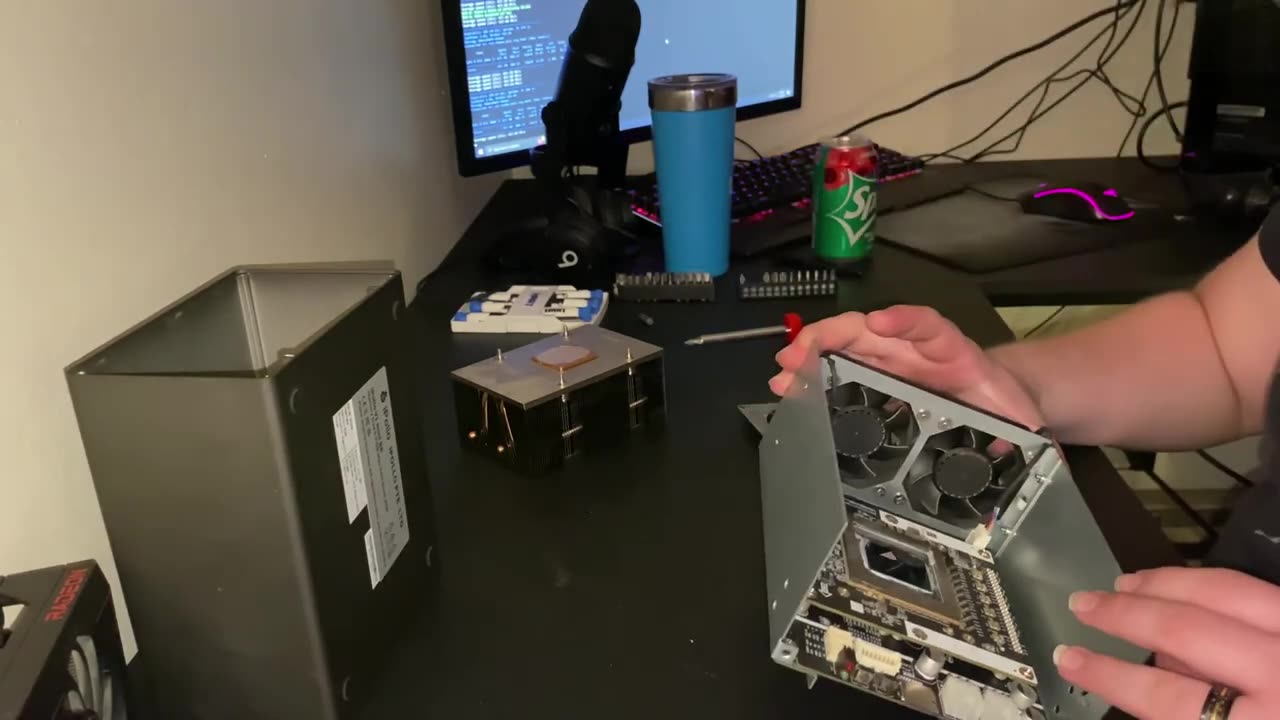 Teardown video - Ipollo V1 Mini SE