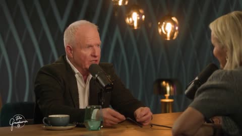 Corona, Kontrolle & Impfpolitik: Monika Gruber & Dr. Spitzbart | Die Gruaberin Teil 2