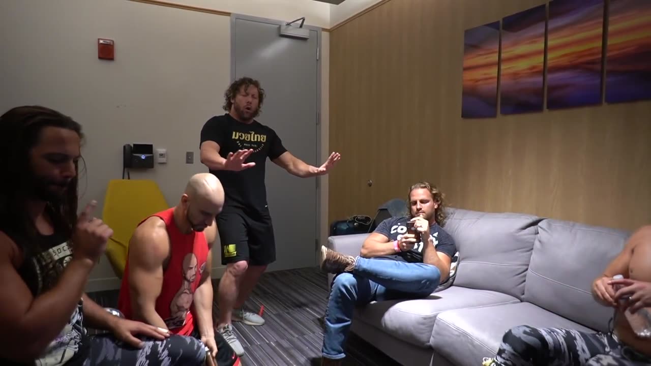 Chili’s Jingle x Word Up Mashup: SILLY Chili’s Chaos!