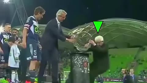 "27 Seconds Of Pure Football Comedy"