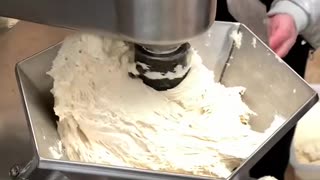 😮🏭 Watch This Machine In Action! | FeedMyCuriosity