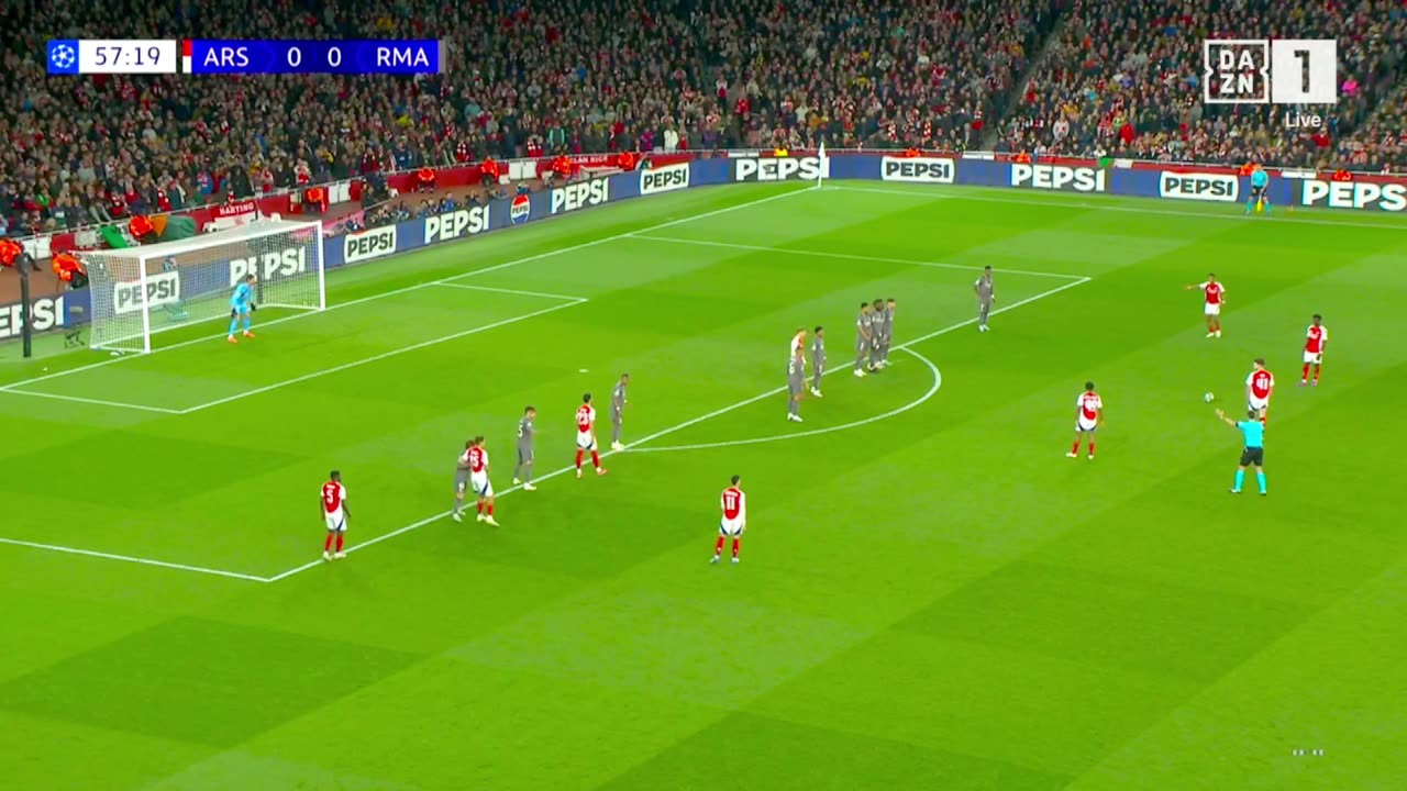 Declan Rice ‘bombardon’ portën e Real Madrid, shënon gol të jashtëzakonshëm