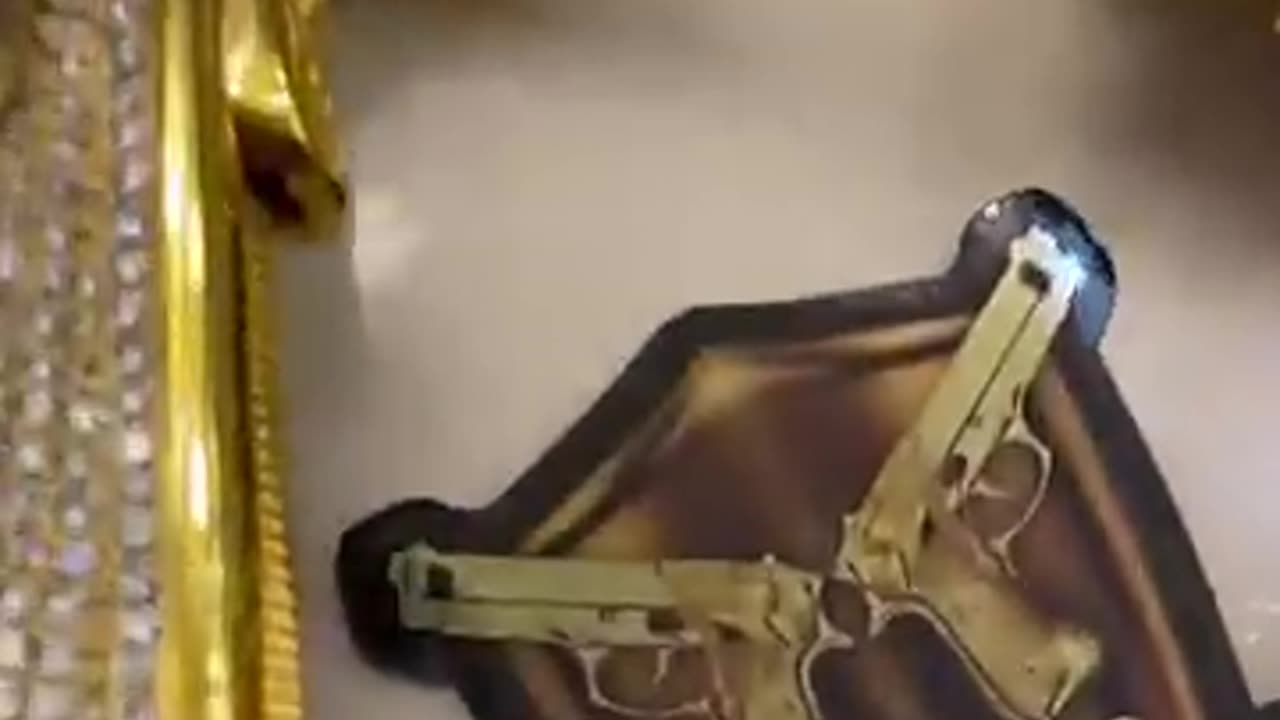 gold guns