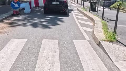 Food delivery rider