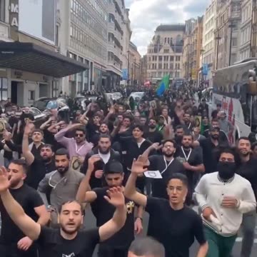 Se avete in programma una vacanza a Londra, studiate l'arabo, non l'inglese.