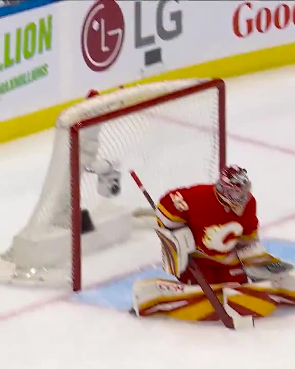 Toronto Maple Leafs - Good luck saving that!!