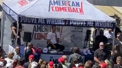 GRAPHIC: Video shows moment of Charlie Kirk shooting