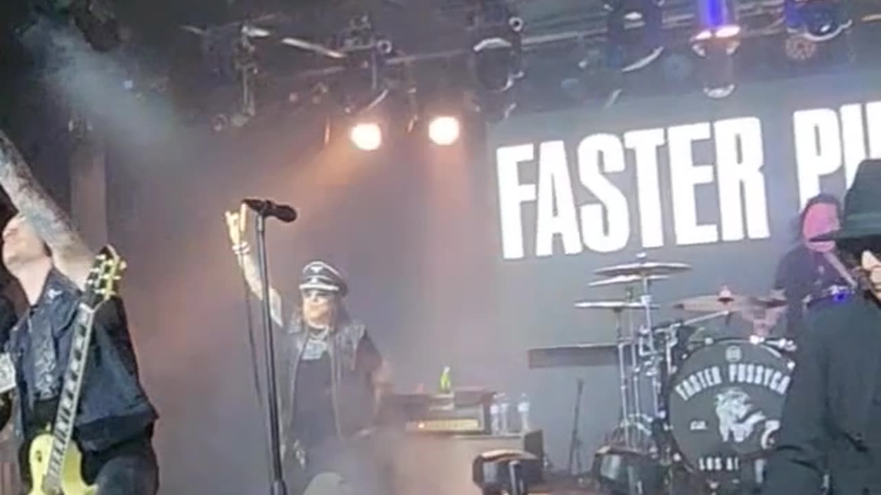 Faster pussycat (live)