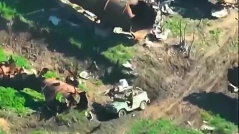🚗💥 A parade of destroyed Russian cars of all possible modifications in the Chasiv Yar area.