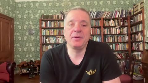 Iran Steps Up Strikes Israel AD Depletes; US/Israel Mull Fordow Khamenei Attack; Putin Xi Coordinate