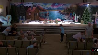 WATCH: People fleeing at Crosspointe Community Church in Wayne, Michigan after shooting.