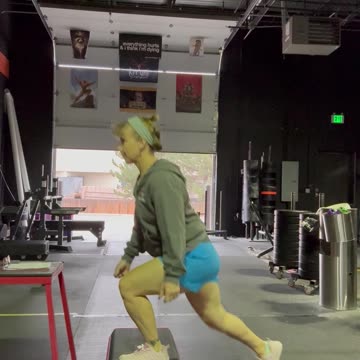 Step- up with reverse lunge