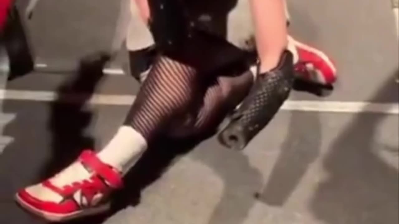 Crazy Prosthetic! PLEASE LIKE AND FOLLOW